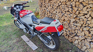Yamaha FZR 600 Genesis 67kW (8 foto / 9)