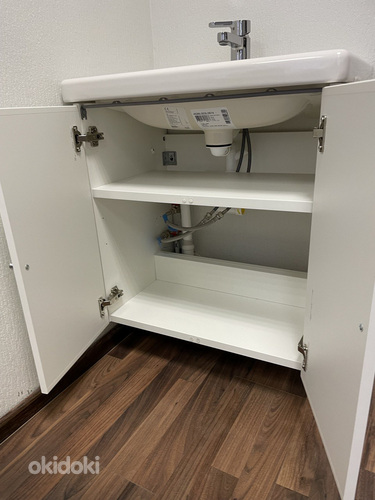 Раковина с шкафом и смесителем Ikea TVÄLLEN/ENHET (фото #3)
