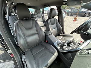 Volvo V60 (12 фото из 13)