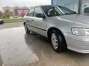 Honda Accord (2 foto / 6)