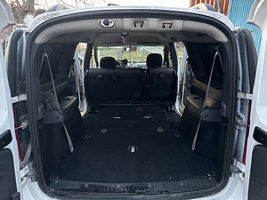 Dacia Logan 7 passager 1.6D (7 foto / 11)