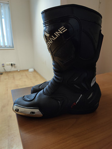 Motosaapad ADRENALINE,suurus 45 (2 foto / 2)