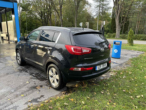Продам Kia Sportage 2013 , бензин (6 фото из 7)