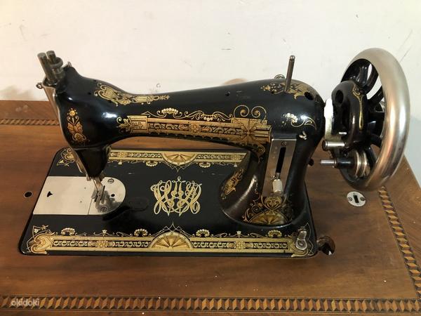 Швейная машинка Хусварна (фото #3)