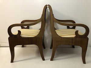 2 biedermeier stiilis tugitooli (4 foto / 10)