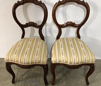 2 стула в стиле рококо