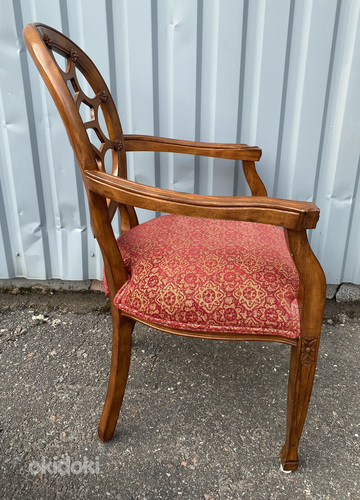 Антикварное кресло (фото #7)