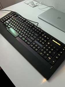 Steelseries Apex mänguklaviatuur (4 foto / 5)