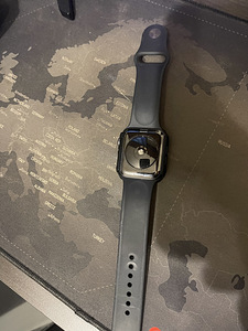 Apple Watch SE 40mm (2 foto / 2)