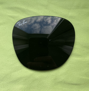 Ray-Ban Clubmaster RB3016 vasakpoolne klaas (3 foto / 3)