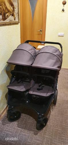 Прогулочная коляска для двойни Valco Baby Snap Dup (фото #1)