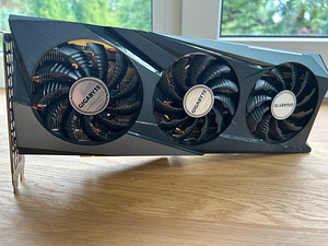 Gigabyte 3060 Ti Gaming OC Pro rev 3.0 (2 foto / 4)