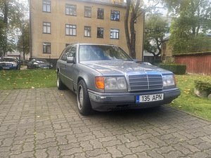 Mercedes - Benz 230TE 1990 (1 foto / 11)