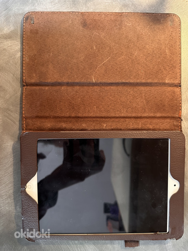 iPad Mini 2 32 ГБ (фото #2)