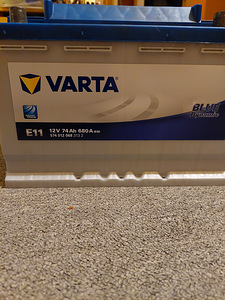 Аккумулятор VARTA 12V 74Ah 680A (2 фото из 3)