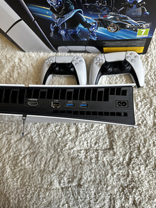 Sony Play Station 5 Slim 2 controllers (6 foto / 6)