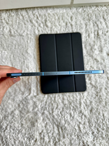 iPad Air 5gen 2022 Blue 64GB Wi-fi+Cellular(Sim) (8 foto / 9)