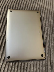 MacBook Pro 16-inch 2019 i7,16GB,512GB (7 foto / 7)