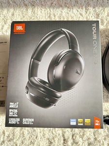 JBL Tour One M3 (2 фото из 6)