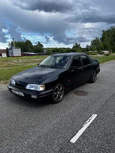 M: ford sierra 2,0 74kw (1 foto / 5)