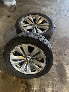 М: оригинальные диски BMW 18* с зимней резиной Nokian (1 фото из 2)