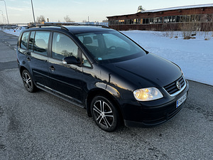 M: 2006 vw touran 1,9tdi 77kw 6manu (3 foto / 7)