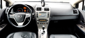 Toyota avensis 2.2 d-cat (5 foto / 8)