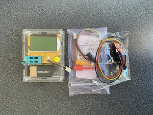 LCR-T4 tester (1 foto / 1)
