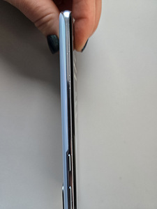 Samsung Galaxy S 20 128GB, uus aku (3 foto / 9)