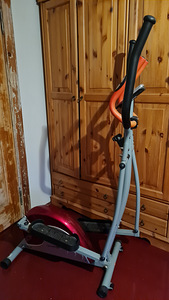 Elliptiline trenažöör (5 foto / 7)
