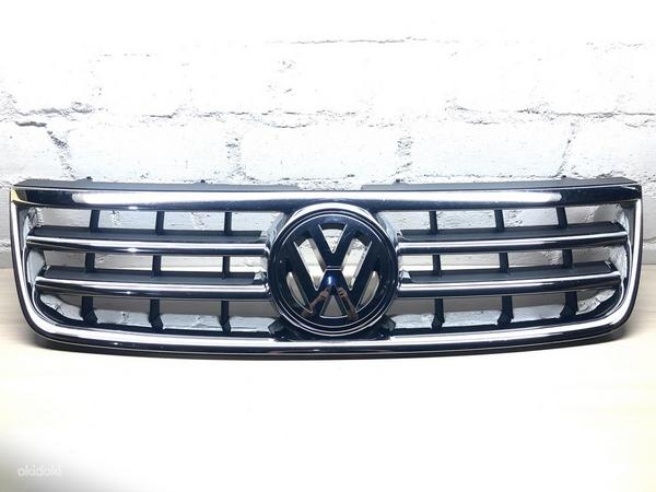 VW VOLKSWAGEN TOUAREG Хромированная Решетка Радиатора (фото #1)