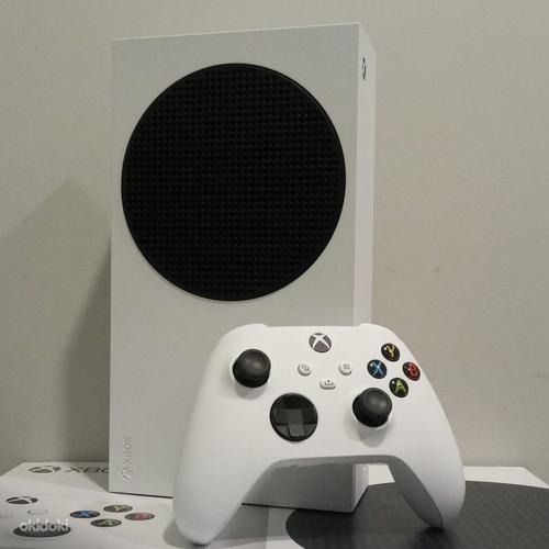 Xbox Series S + MÄNGUD (foto #1)
