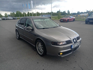 M/v Seat leon cupra 2.8 vr6 6k manu nelik (2 foto / 9)
