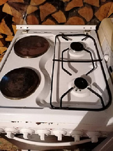 GAASIELEKTRIPLIIT (1 foto / 2)