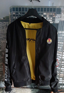Samurai Cyberpunk 2077 bomber - M (UUS) (1 foto / 3)