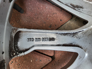 245/40R19 Audi A5 (5 foto / 7)