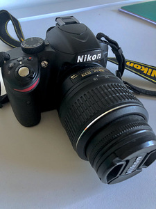 Nikon d3200 + nikkor 18-55mm