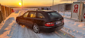 MERCEDES-BENZ E 220 CDI T (2 foto / 3)