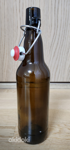Стеклянная бутылка с фарфоровой крышкой 0,5л. (фото #1)