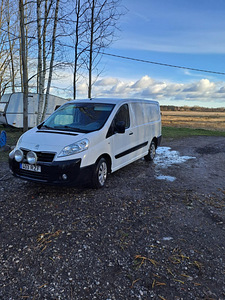 Peugeot Expert (1 фото из 4)