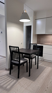 Ikea komplekt pikendatav laud + toolid 4 tk (1 foto / 3)