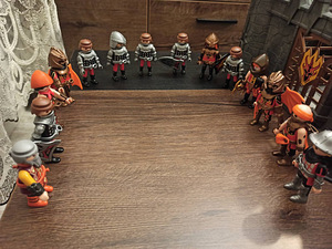 Фигурки playmobil (форт Novelmore Burnham Raiders) (3 фото из 3)