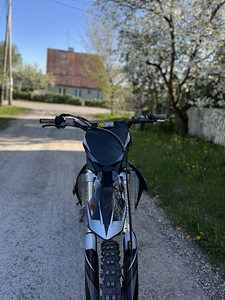 Suzuki RMZ 450 2016a (4 foto / 8)