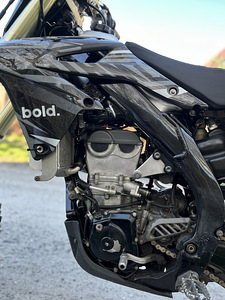 Suzuki RMZ 450 2016a (5 foto / 8)