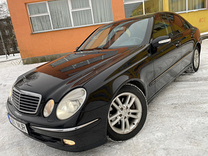Mercedes Benz W211 (1 foto / 11)