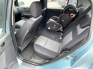 Hyundai Getz АВТОМАТ (7 фото из 8)