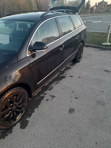 Volkswagen Passat 2009a 2.0 81kw (7 foto / 7)