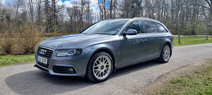 Audi A4 Quattro (4 фото из 8)