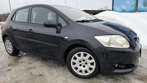 Toyota Auris 2008 RS (10 foto / 14)