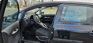 Toyota Auris 2008 (5 foto / 8)
